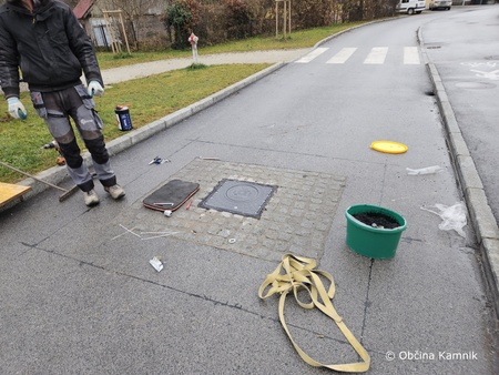 Potopni steber_Šolska ulica (1)